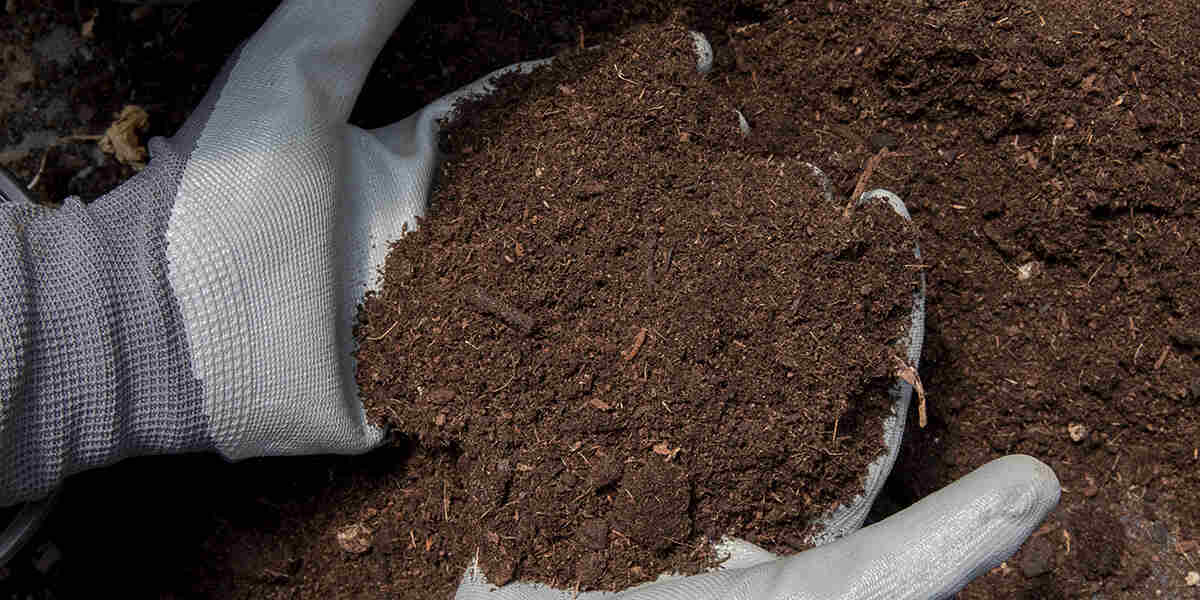 what does soil conditioner do